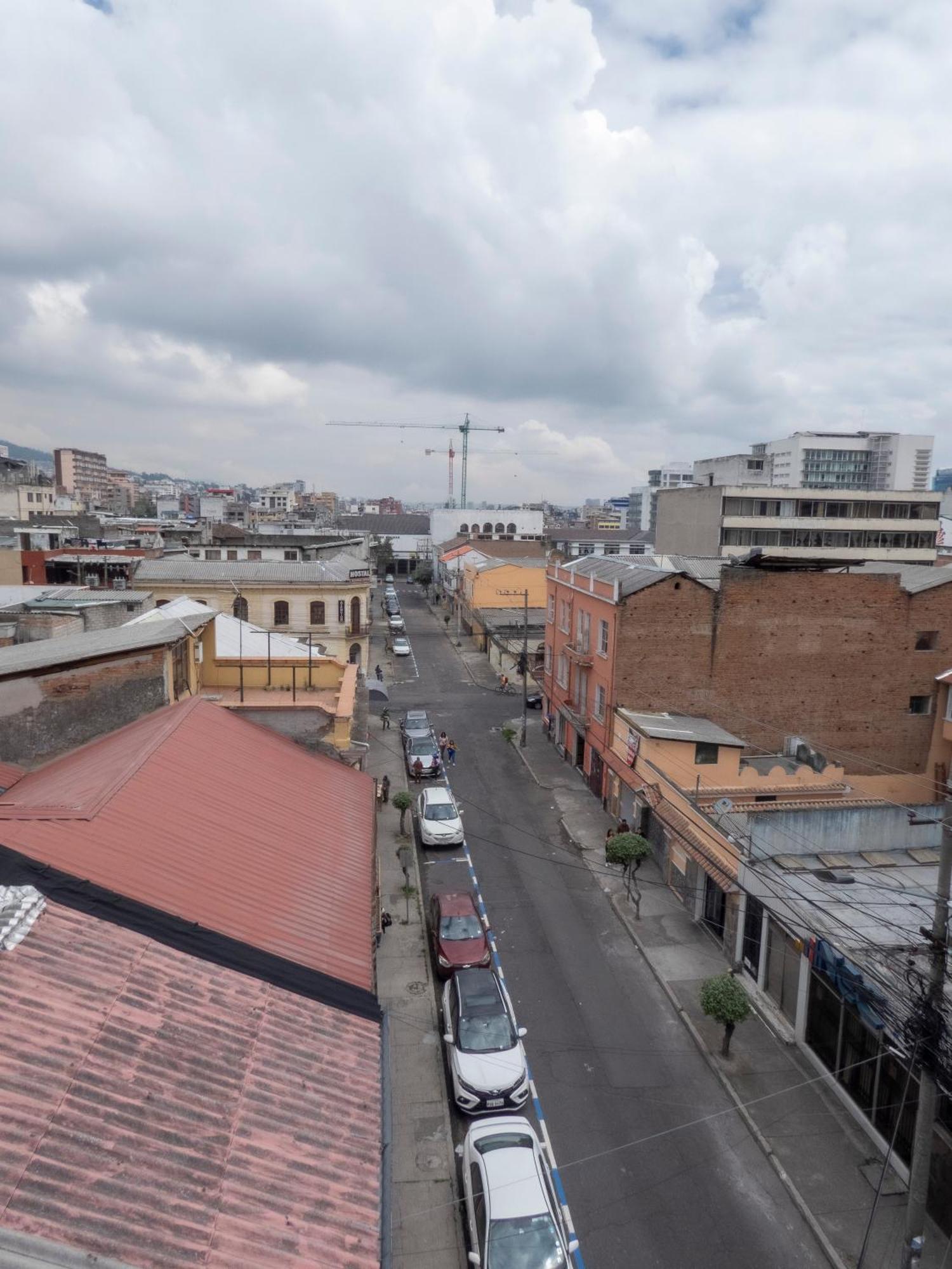 Hotel El Ejido Quito Exteriör bild