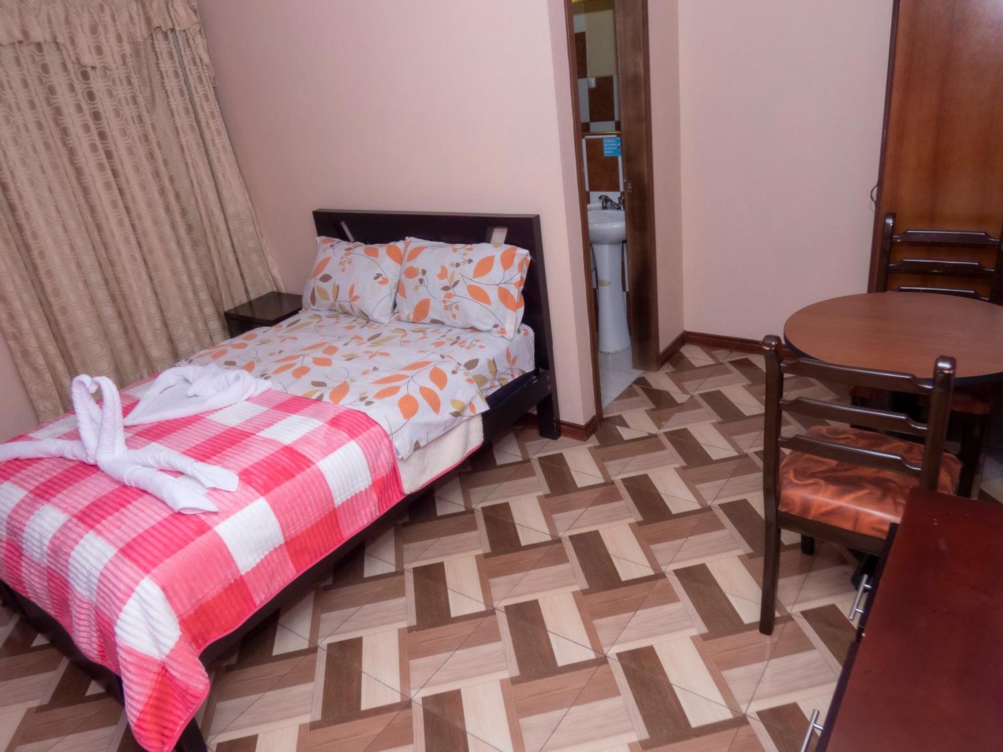 Hotel El Ejido Quito Exteriör bild
